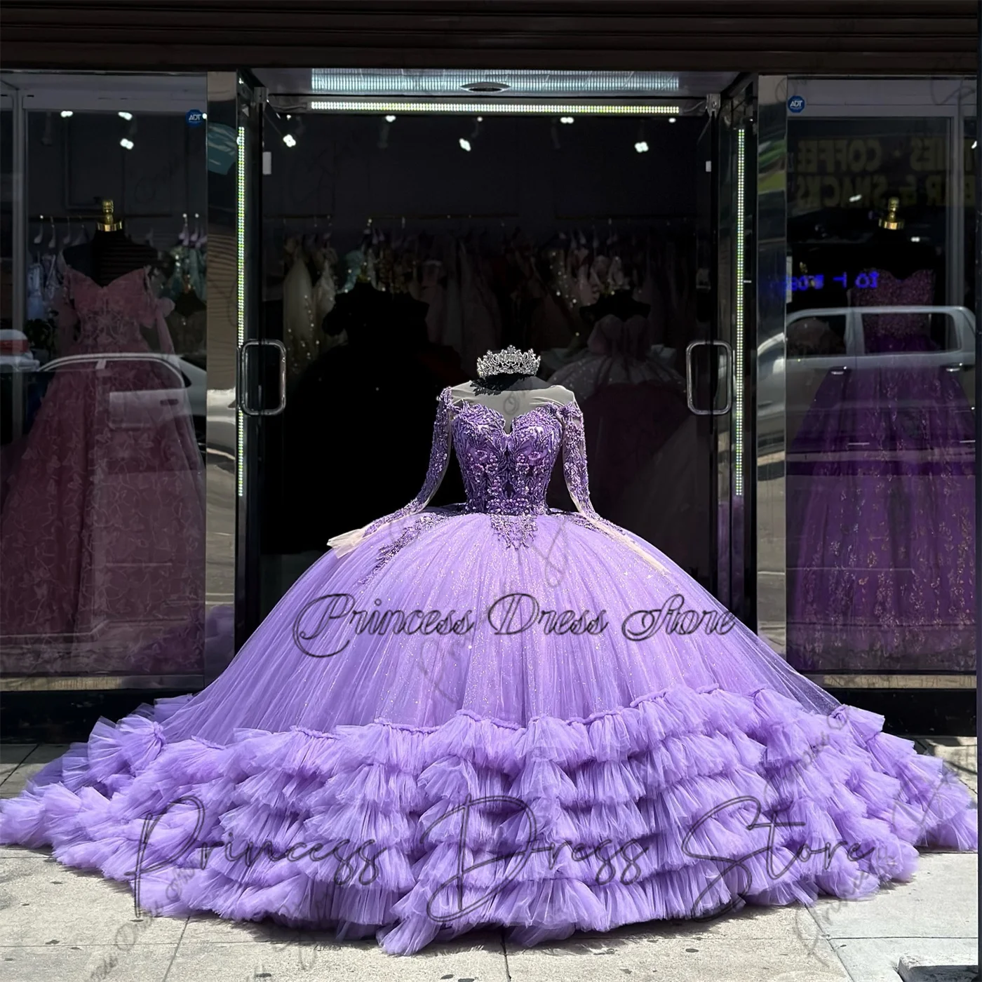 Mexico Tulle Lace Applique Quinceanera Dresses Ball Gown With Sleeve Beaded Customized Sweet 16 Dress Corset Vestidos De Anos
Mexico Tulle Lace Applique Quinceanera Dresses Ball Gown With Sleeve Beaded Customized Sweet 16 Dress Corset Vestidos De Anos