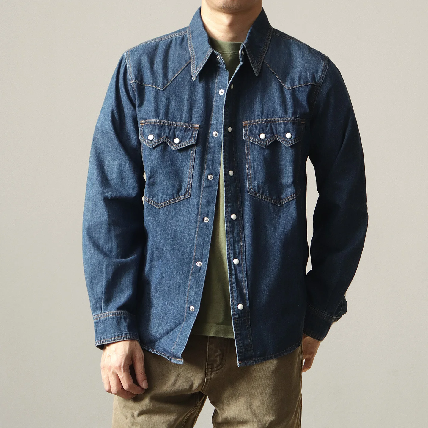 Autumn New Retro Denim Shirt Men's Clothing Long-sleeved Washing Old Original Color Workwear Casual Shirt
Autumn New Retro Denim Shirt Men's Clothing Long-sleeved Washing Old Original Color Workwear Casual Shirt