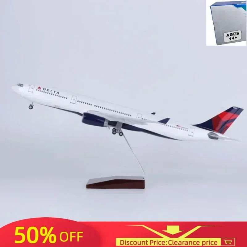 Новая модель 47 см в масштабе 1:135 330 A330 AIR DELTA Airlines Airway W, фары на базовых колесах, смола, пластик в сборе, игрушка-самолет
Новая модель 47 см в масштабе 1:135 330 A330 AIR DELTA Airlines Airway W, фары на базовых колесах, смола, пластик в сборе, игрушка-самолет