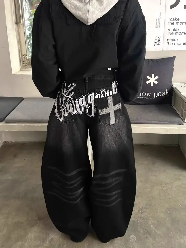 Fmxires Y2k Vintage Black Letter Embroidery Women Jeans Washed Harajuku Wide Leg American Retro Scimitar Denim Pant Baggy Casual
Fmxires Y2k Vintage Black Letter Embroidery Women Jeans Washed Harajuku Wide Leg American Retro Scimitar Denim Pant Baggy Casual