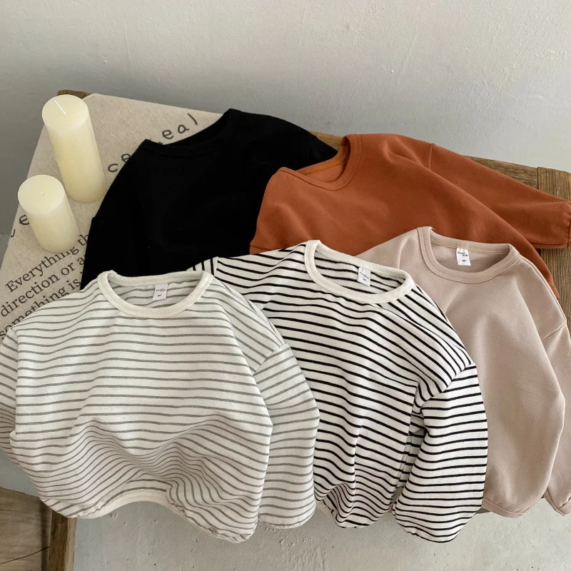 Girls Blouse 2024 Autumn New Childrens Clothes Korean Style Boys and Girls Round Neck Base T-shirt Casual Simple and Match
Girls Blouse 2024 Autumn New Childrens Clothes Korean Style Boys and Girls Round Neck Base T-shirt Casual Simple and Match