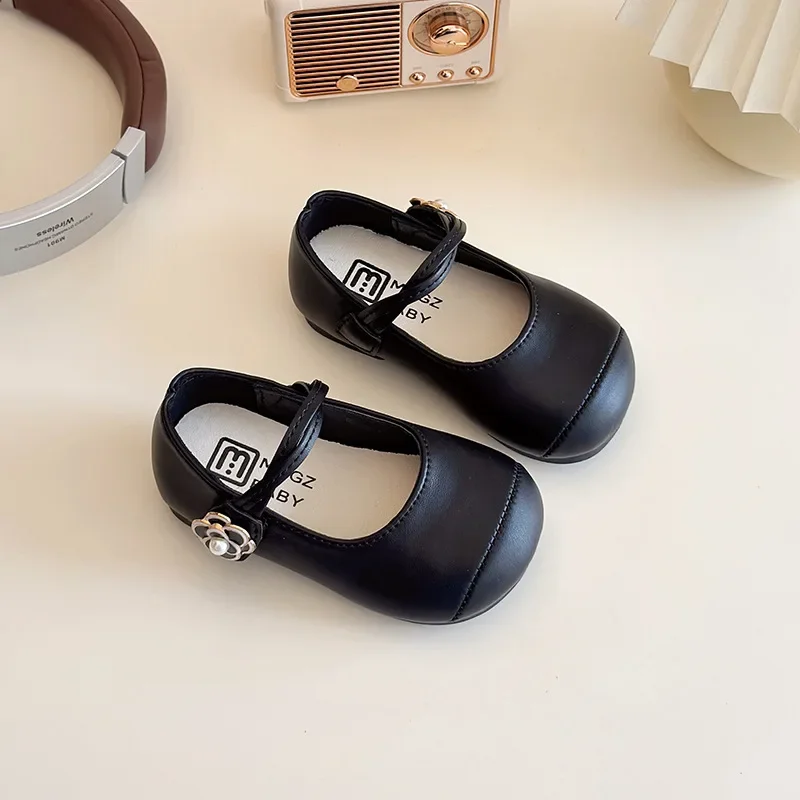 2025 Children Leather Shoes for Girls Spring New Fashion French Style Soft Anti-slippery Versatile Chic Princess Ballet Shoes
2025 Children Leather Shoes for Girls Spring New Fashion French Style Soft Anti-slippery Versatile Chic Princess Ballet Shoes