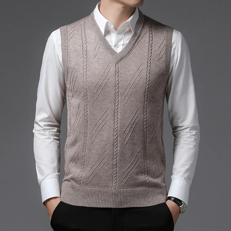 Men's Formal Vest Fashion Autumn New Wool Vest Men's Jacquard Business Casual Bottom Knitted Sweater Plus Size 4XL
Men's Formal Vest Fashion Autumn New Wool Vest Men's Jacquard Business Casual Bottom Knitted Sweater Plus Size 4XL
