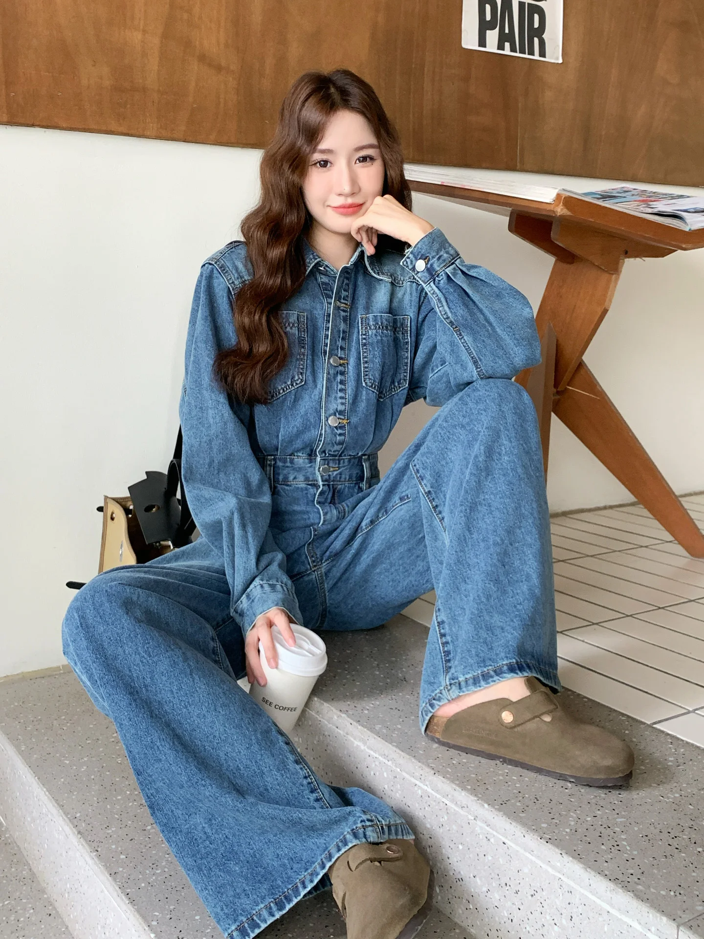 Hong Kong Sle Retro Casual Workwear Denim Overalls Women's High Waist Straight Leg Wide Leg Floor Length Pants
Hong Kong Sle Retro Casual Workwear Denim Overalls Women's High Waist Straight Leg Wide Leg Floor Length Pants