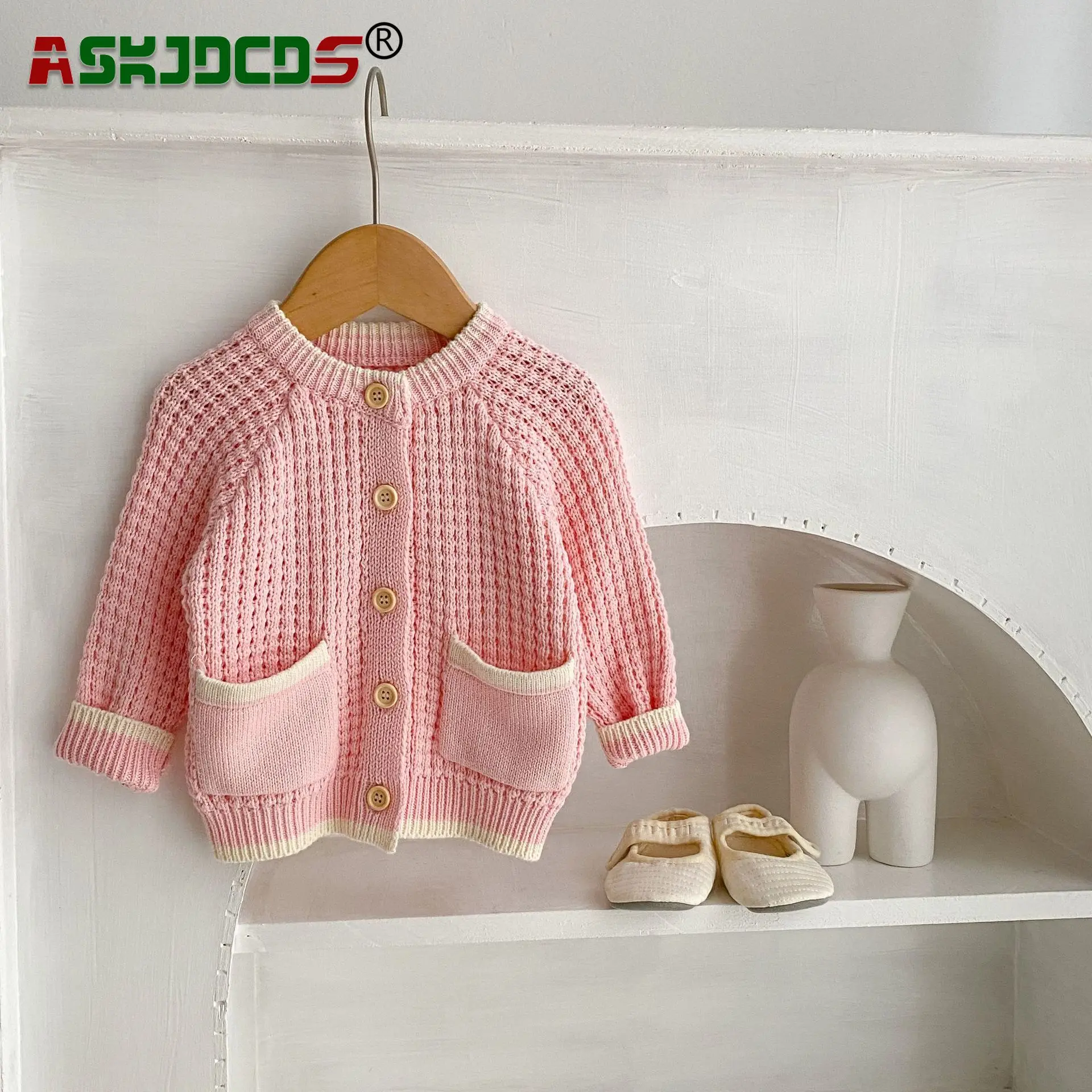 2023 Autumn/Spring Newborn Baby Girls Single-breasted Hollow-out Knitted Sweater Coat for Toddlers 0-3Y Pink Cardigan
2023 Autumn/Spring Newborn Baby Girls Single-breasted Hollow-out Knitted Sweater Coat for Toddlers 0-3Y Pink Cardigan