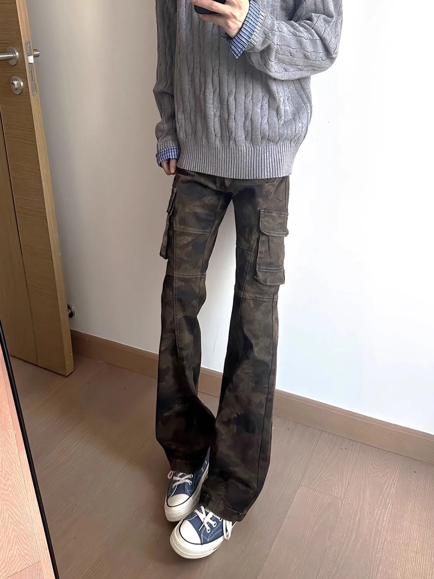 YKEE Camouflage Slim Fit Jeans Men's Autumn American High Street CleanFit Narrow Version Workwear Pants Knife Design
YKEE Camouflage Slim Fit Jeans Men's Autumn American High Street CleanFit Narrow Version Workwear Pants Knife Design