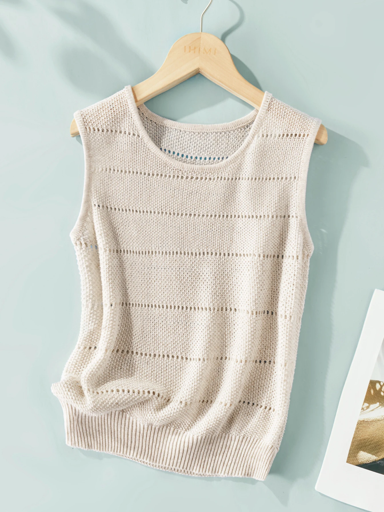 2024 Summer New Women Sleeveless Knit Simple Premium Faux Linen Skeleton Round Neck Tank Top
2024 Summer New Women Sleeveless Knit Simple Premium Faux Linen Skeleton Round Neck Tank Top