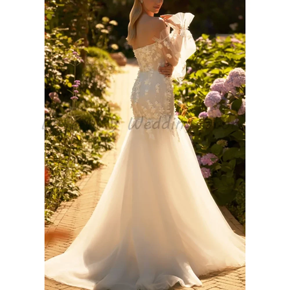 Ivory Strapless Sweetheart Mermaid Wedding Dress Luxury 3D Floral Lace Applique Tulle Bridal Gown with Train
Ivory Strapless Sweetheart Mermaid Wedding Dress Luxury 3D Floral Lace Applique Tulle Bridal Gown with Train
