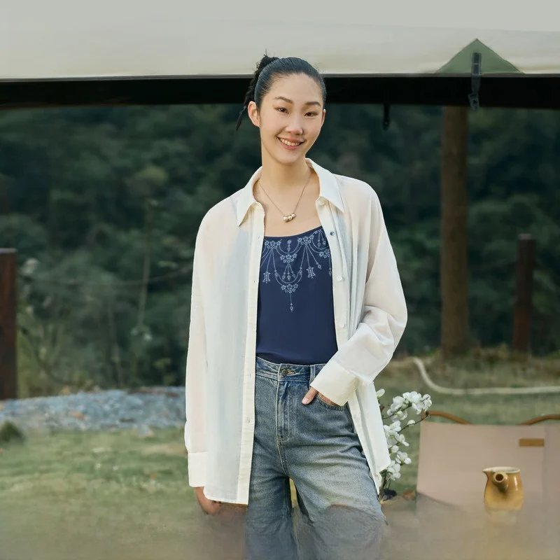 Элегантная женская хлопковая рубашка с длинным рукавом, модный принт, прямой крой, на пуговицах, повседневная рабочая одежда, летняя коллекция
Элегантная женская хлопковая рубашка с длинным рукавом, модный принт, прямой крой, на пуговицах, повседневная рабочая одежда, летняя коллекция