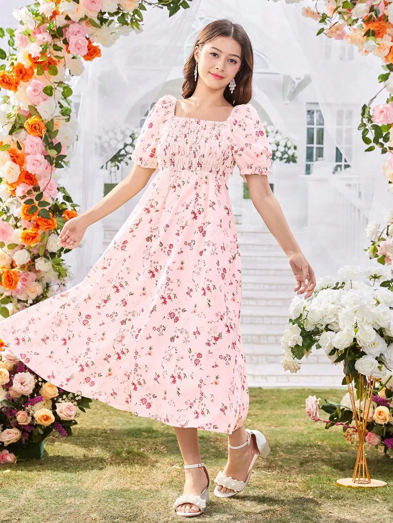 Pink Floral Puff Sleeve Smocked Dress For Women Elegant Ladylike Midi Dress
Pink Floral Puff Sleeve Smocked Dress For Women Elegant Ladylike Midi Dress