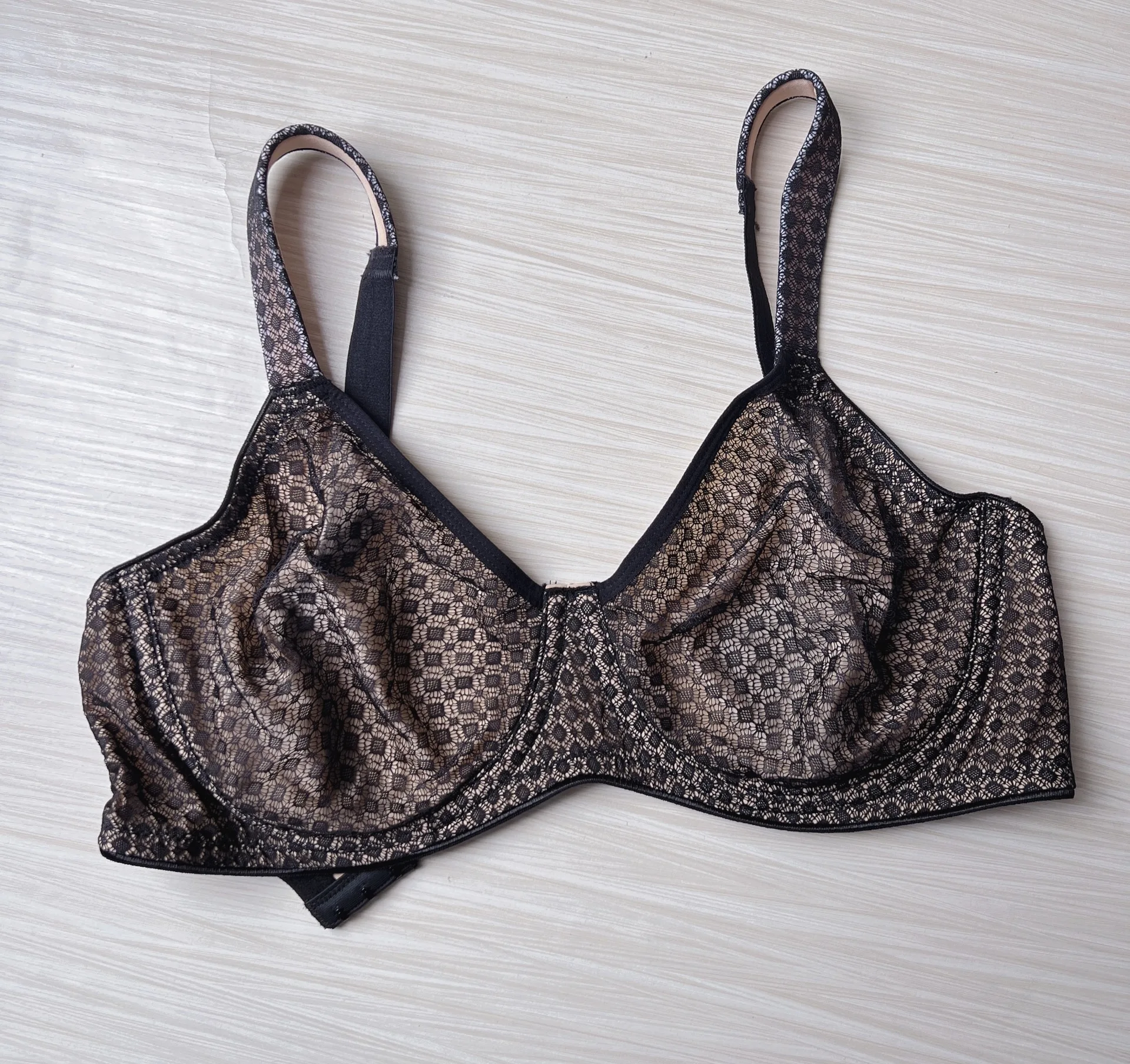 Push Up European Code Simple Thin Cup Wide Shoulder Strap Large Cup Size Bra Minimizer Women 75 80 85 90 95 B C D E
Push Up European Code Simple Thin Cup Wide Shoulder Strap Large Cup Size Bra Minimizer Women 75 80 85 90 95 B C D E