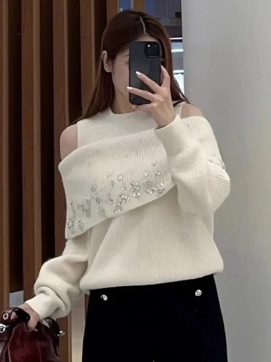 Fake Two Pieces Sweater for Women Diamond Decoration Off-Shoulder O-Neck Long Sleeve Fashion Female Knitted Pullover
Fake Two Pieces Sweater for Women Diamond Decoration Off-Shoulder O-Neck Long Sleeve Fashion Female Knitted Pullover