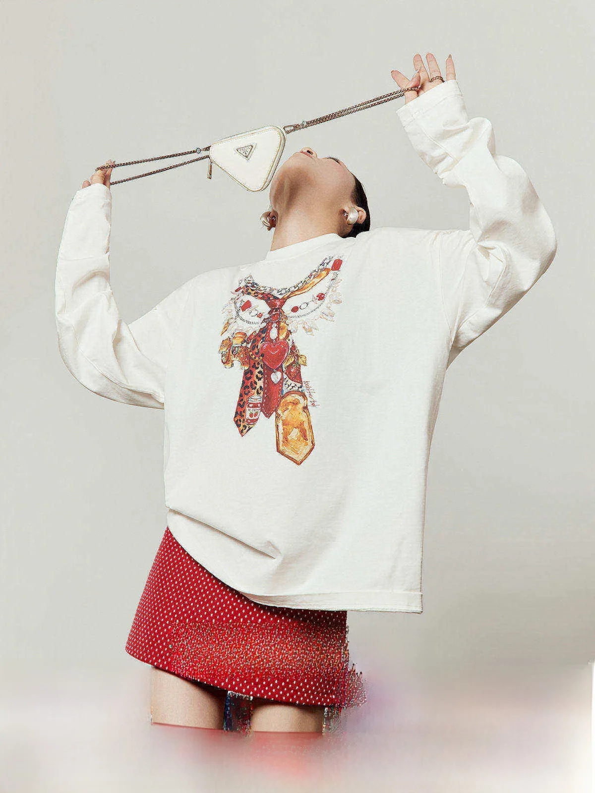Loose Casual round Neck Women's T-shirt Bread Necklace White Spring New Style Comfortable Cotton Long Sleeve Printed Top
Loose Casual round Neck Women's T-shirt Bread Necklace White Spring New Style Comfortable Cotton Long Sleeve Printed Top