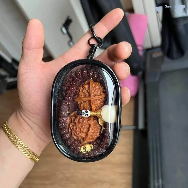 Portable Dustproof Spacecraft-shaped Walnut Storage Box for Ornaments Jewelry Buddha Beads Bracelets Personal Carry-on Item
Portable Dustproof Spacecraft-shaped Walnut Storage Box for Ornaments Jewelry Buddha Beads Bracelets Personal Carry-on Item
