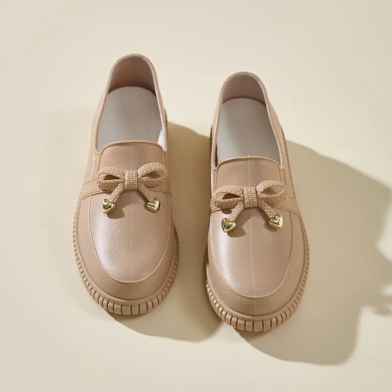 Low Top Rain Shoes For Women Fashion Heeled Rainshoes Woman Soft Water Shoes Galoshes Ladies Anti-skid Slip On Waterproof Shoes
Low Top Rain Shoes For Women Fashion Heeled Rainshoes Woman Soft Water Shoes Galoshes Ladies Anti-skid Slip On Waterproof Shoes