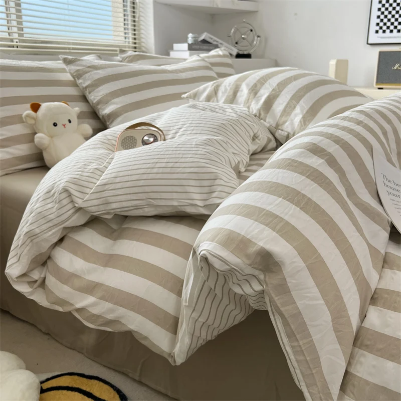 Washed Cotton Striped Style Bedding Set with Duvet Cover Pillowcase Sheet Skin-friendly Ultra Soft Bed Sheet Set 200x230 220x240
Washed Cotton Striped Style Bedding Set with Duvet Cover Pillowcase Sheet Skin-friendly Ultra Soft Bed Sheet Set 200x230 220x240