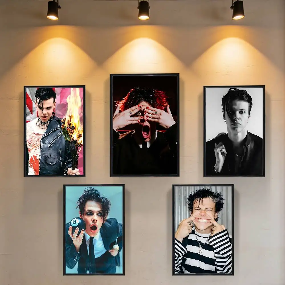 Rock singer cool YUNGBLUD Poster Prints Wall Art Picture Painting Gift Living Room Restaurant Bar Large Dec Sticker
Rock singer cool YUNGBLUD Poster Prints Wall Art Picture Painting Gift Living Room Restaurant Bar Large Dec Sticker