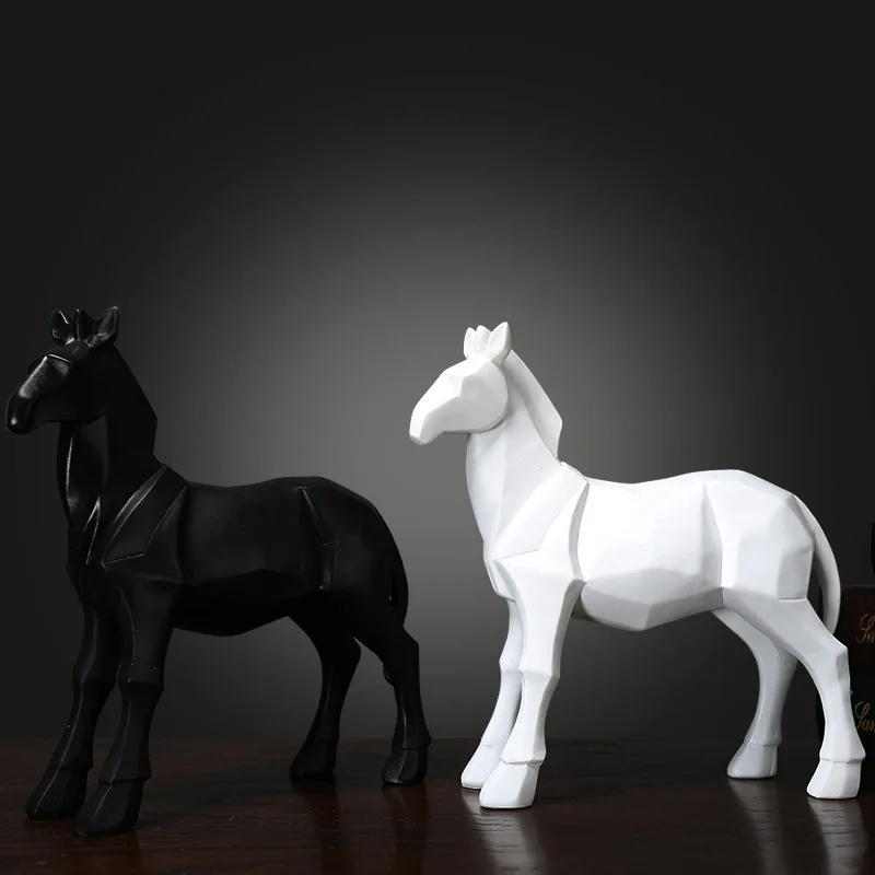 Nordic simple modern zodiac geometric horse ornament home decoration
Nordic simple modern zodiac geometric horse ornament home decoration
