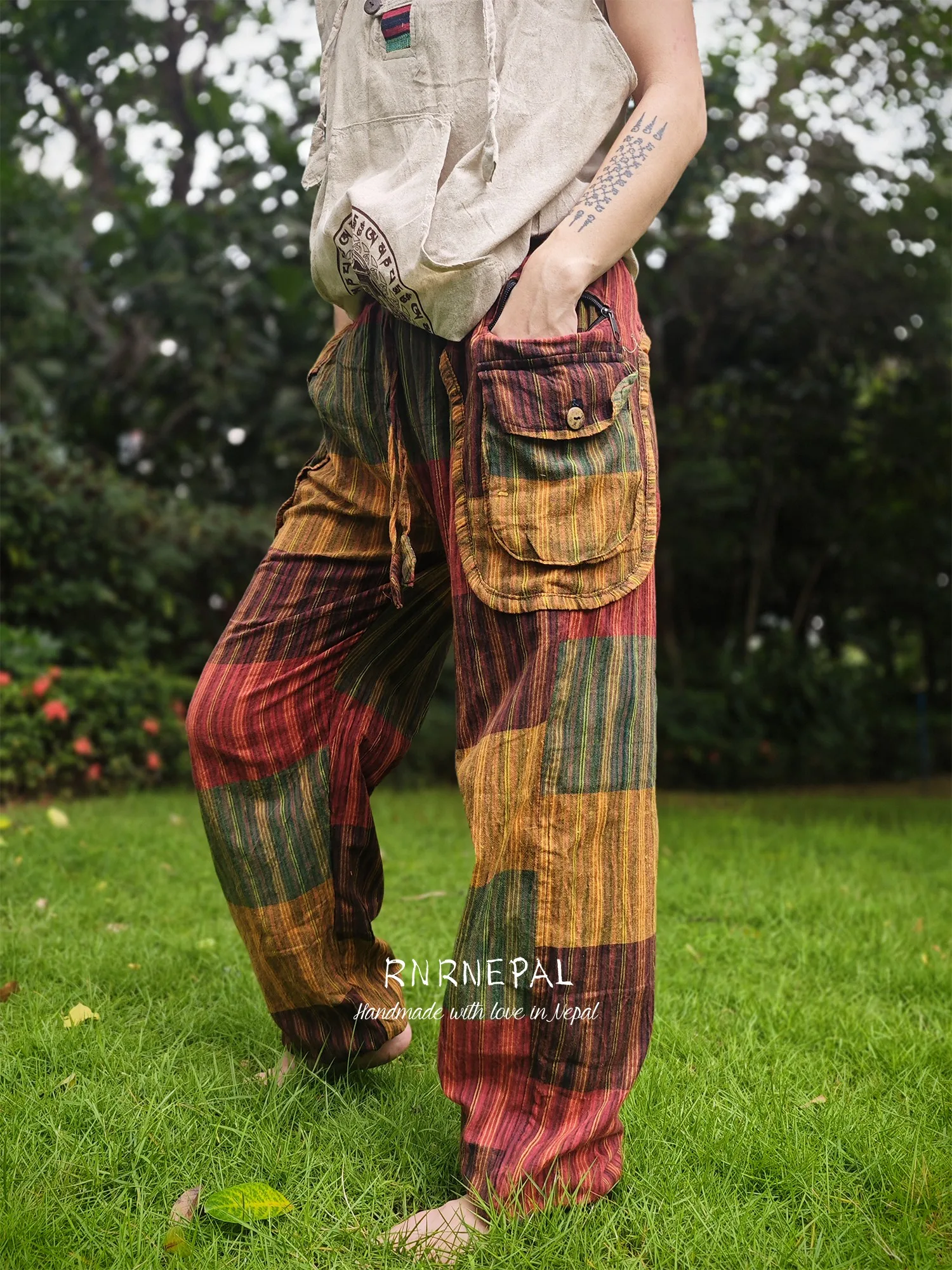 Casual Pants Men's Simple Striped Trousers Women's Patchwork Bag Retro Distressed Niche Cotton
Casual Pants Men's Simple Striped Trousers Women's Patchwork Bag Retro Distressed Niche Cotton