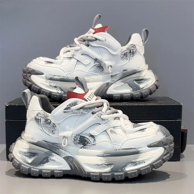 Men's Summer New Ultra Soft Bounce Chunky Dad Shoes Thick Sole Height Increasing Sports Casual Sneakers
Men's Summer New Ultra Soft Bounce Chunky Dad Shoes Thick Sole Height Increasing Sports Casual Sneakers