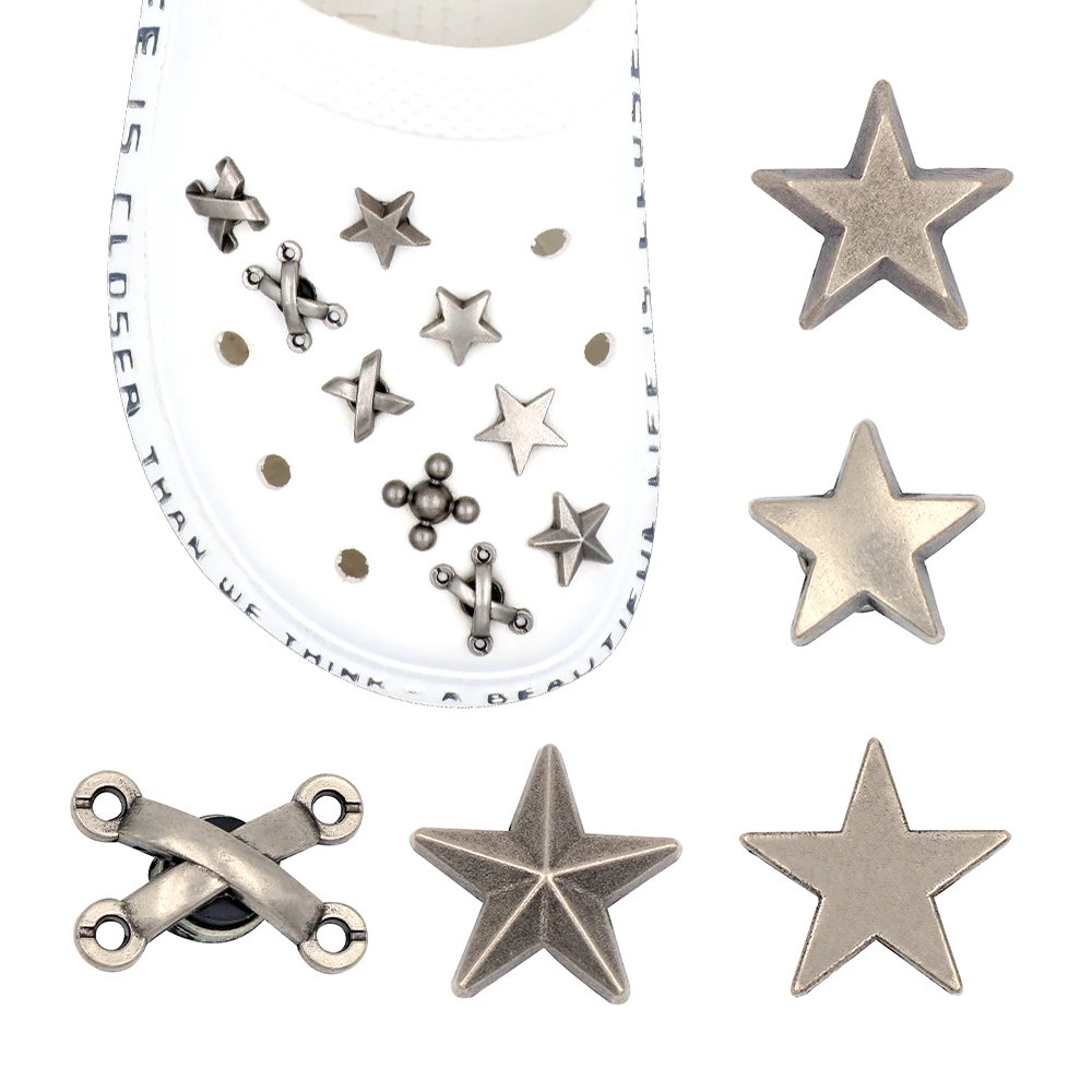 1 Set 16 Pcs Крокросы Shoe Джиббитц Accessories Charm Pentagram Metal Ornament Punk Style Slipper Decorations Buckles Kids Gift
1 Set 16 Pcs Крокросы Shoe Джиббитц Accessories Charm Pentagram Metal Ornament Punk Style Slipper Decorations Buckles Kids Gift