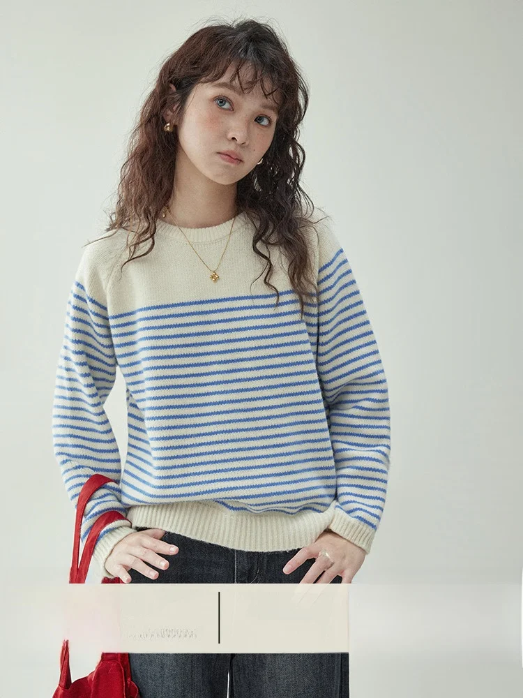 AMUU North Island женский свободный крой круглый трикотаж Ne свитер в полоску с вставкой на плечах весна осень новый топ для внутренней одежды
AMUU North Island женский свободный крой круглый трикотаж Ne свитер в полоску с вставкой на плечах весна осень новый топ для внутренней одежды