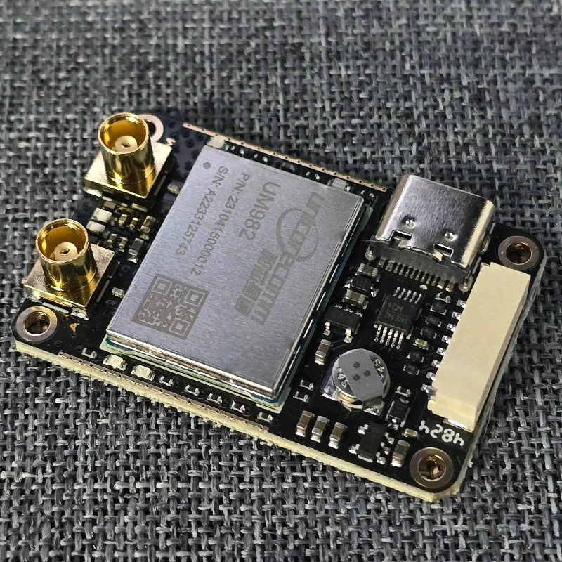 Universe Grocery Store FDISYSTEMS 982 Development Board All RTKcentimeter-level Positioning Differential Measurement Module Fast
