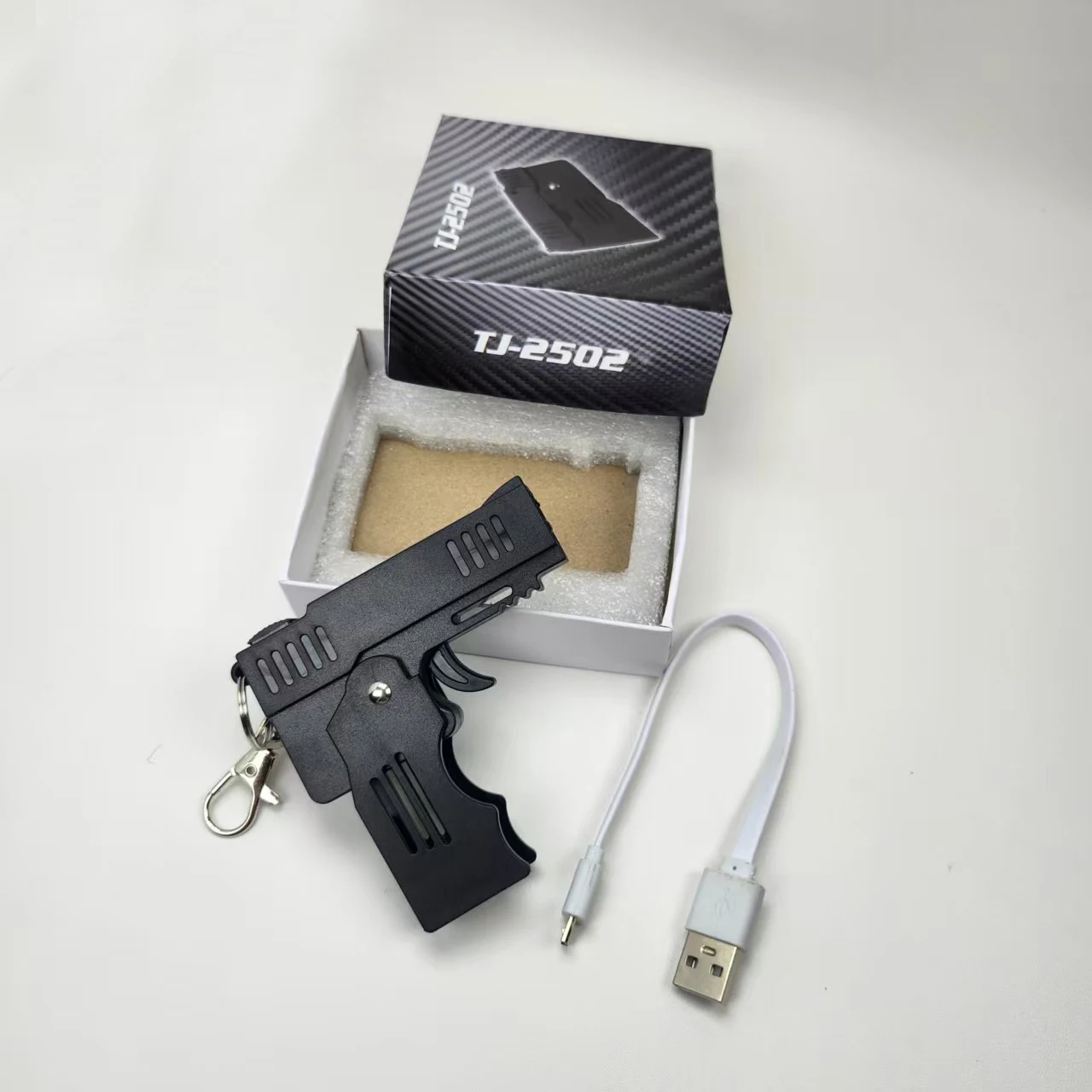 Folding MINI Gun Shaped Arc Pulse Lighter USB Charging LED Lighting Portable Plasma Lighter for Men Outdoor Multi Functional Too
Folding MINI Gun Shaped Arc Pulse Lighter USB Charging LED Lighting Portable Plasma Lighter for Men Outdoor Multi Functional Too
