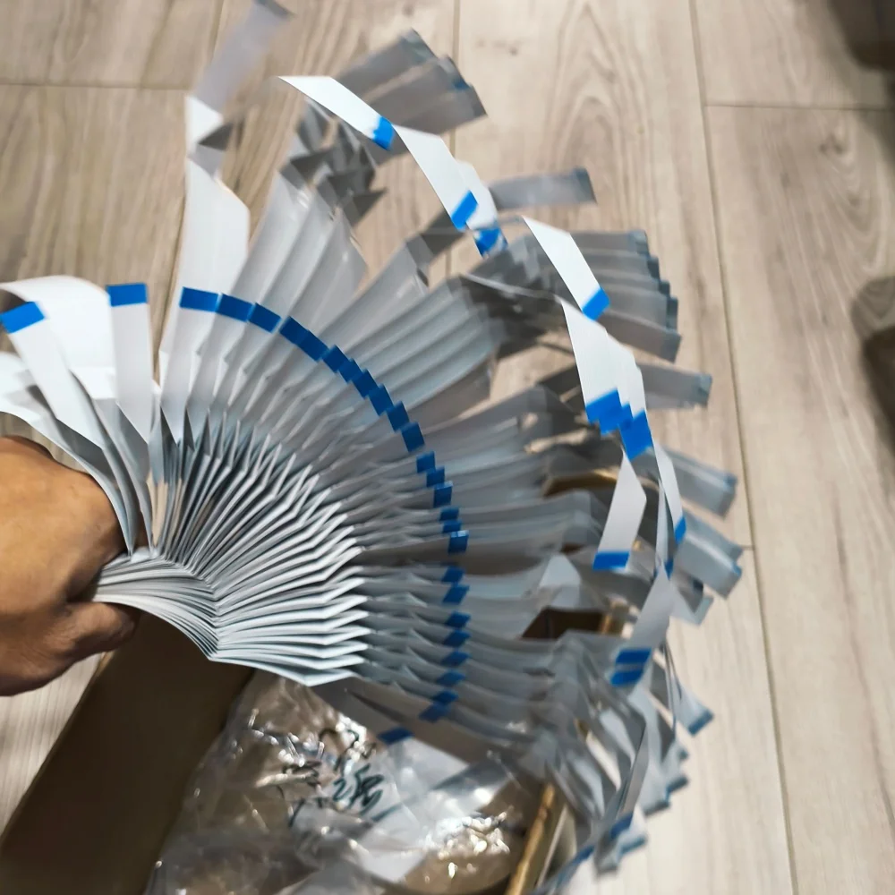 Кабель печатающей головки C5710 подходит для EPSON WF-C5790 C5210 5710 WF5190 WF5790 5190 wf-5190 5790 5790a C5710 C5210 5290 M5799 
Кабель печатающей головки C5710 подходит для EPSON WF-C5790 C5210 5710 WF5190 WF5790 5190 wf-5190 5790 5790a C5710 C5210 5290 M5799