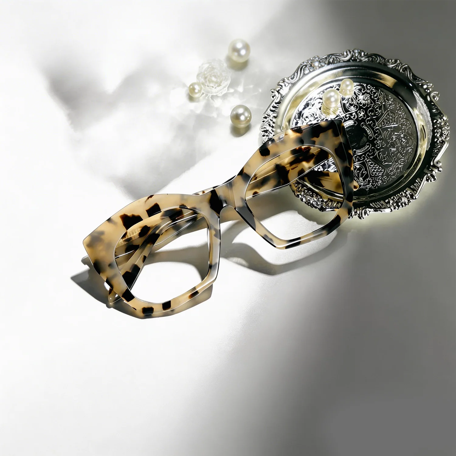 Оправа для очков FYTOO Luxury Tortoiseshell Square, премиум-класс, из ацетата, прочные модные очки, повседневные оптические оправы 1736-02
Оправа для очков FYTOO Luxury Tortoiseshell Square, премиум-класс, из ацетата, прочные модные очки, повседневные оптические оправы 1736-02