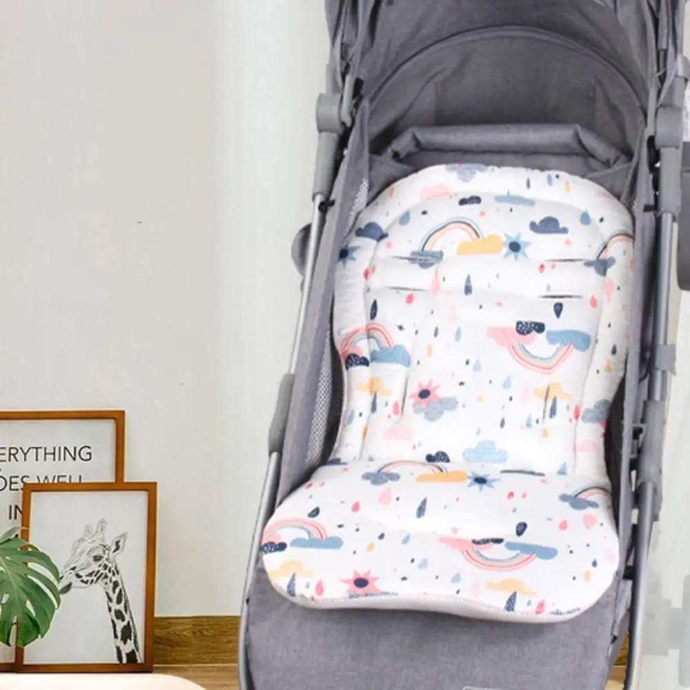 Мягкая подушка для детской коляски с мультяшным принтом, удобный коврик для сиденья детской коляски, дышащий хлопковый коврик для автокресла и стульчика для кормления, для малышей
Мягкая подушка для детской коляски с мультяшным принтом, удобный коврик для сиденья детской коляски, дышащий хлопковый коврик для автокресла и стульчика для кормления, для малышей