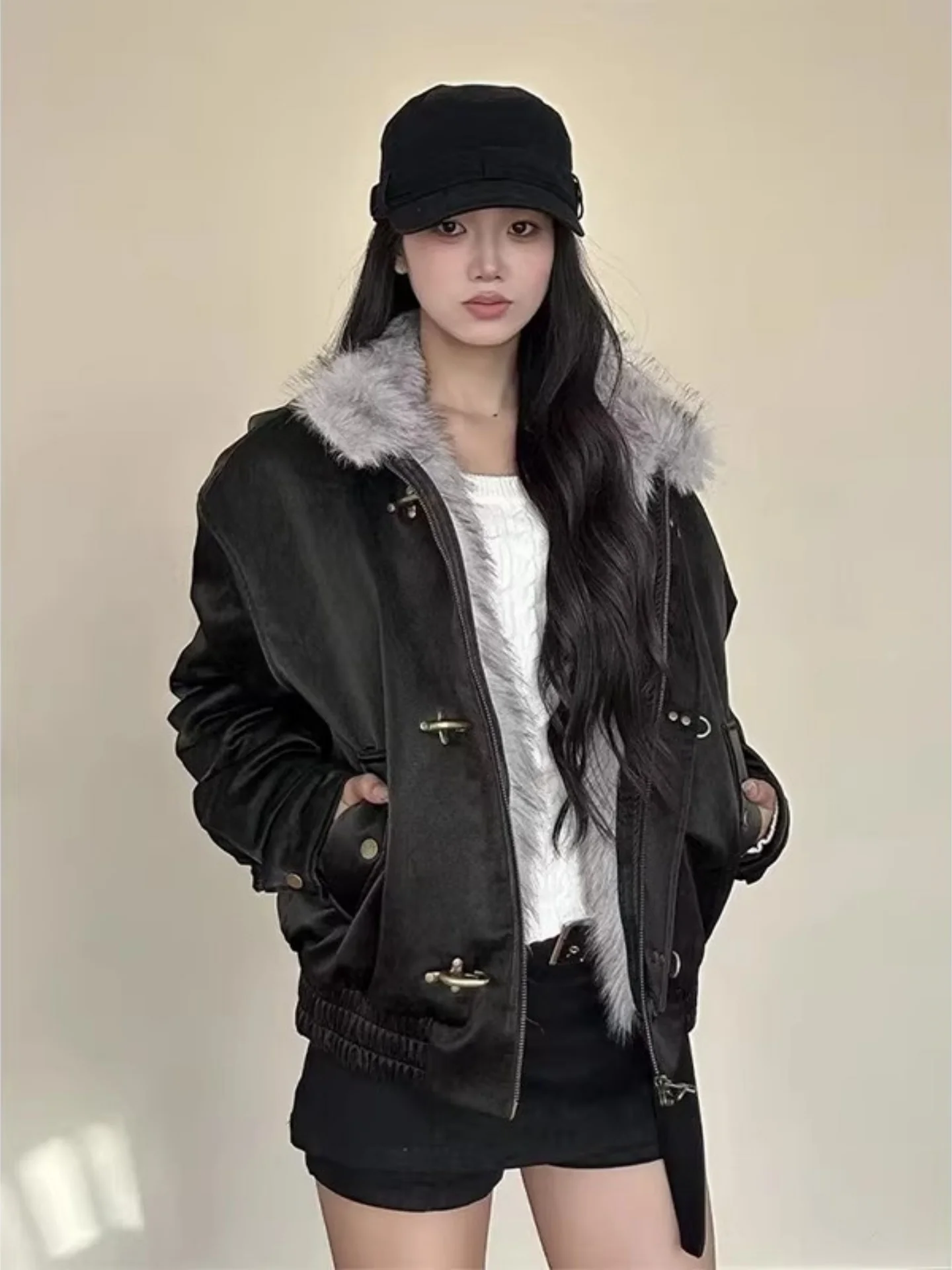 Мужская утепленная зимняя куртка Cleanfit с меховым воротником, на флисовой подкладке, из хлопка, рабочая одежда, теплая молодежная модель из полиэстера
Мужская утепленная зимняя куртка Cleanfit с меховым воротником, на флисовой подкладке, из хлопка, рабочая одежда, теплая молодежная модель из полиэстера