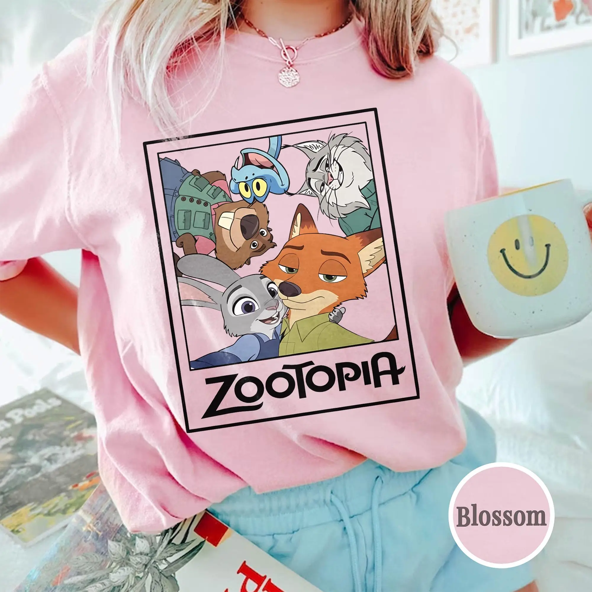 Летняя футболка с принтом Disney Zootopia 2026, модная хлопковая футболка для мужчин и женщин, качественная повседневная свободная футболка с короткими рукавами, классическая унисекс-модель
Летняя футболка с принтом Disney Zootopia 2026, модная хлопковая футболка для мужчин и женщин, качественная повседневная свободная футболка с короткими рукавами, классическая унисекс-модель