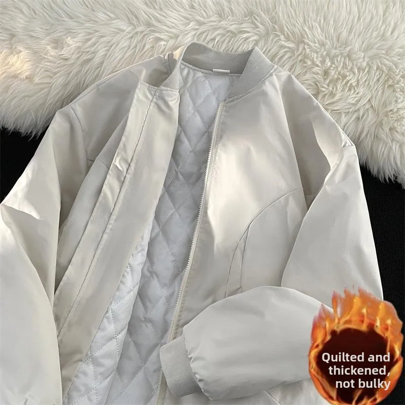 American Sle Simple Pilot Jaet Men Spring Autumn Retro Versatile Couple Cotton Coat Casual Cotton Baseball Jaet
American Sle Simple Pilot Jaet Men Spring Autumn Retro Versatile Couple Cotton Coat Casual Cotton Baseball Jaet