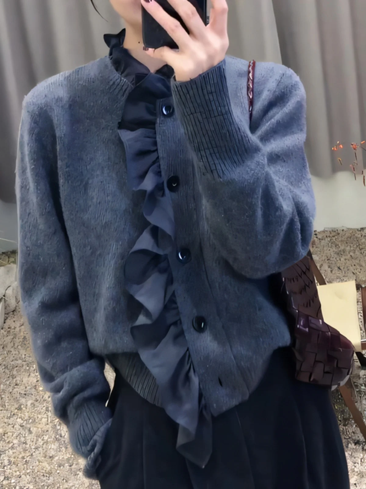 Gentle Patchwork Lace Knitted Open Cardigan Sweater Single Button Autumn Winter New Sle Korean Sle Women's Faion Top
Gentle Patchwork Lace Knitted Open Cardigan Sweater Single Button Autumn Winter New Sle Korean Sle Women's Faion Top