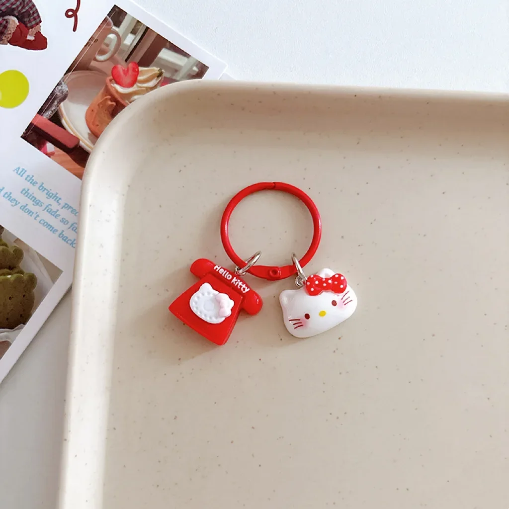 New cartoon HelloKitty cat keychain pendant, girl's heart cute bag decoration, student accessories, best friend gift
New cartoon HelloKitty cat keychain pendant, girl's heart cute bag decoration, student accessories, best friend gift