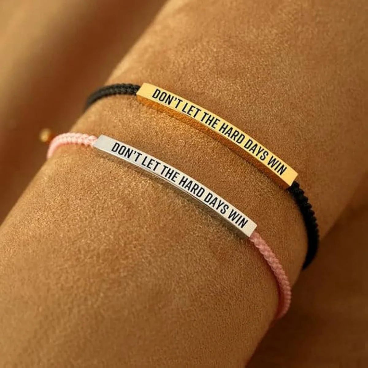 Fashion “DON'T LET THE HARD DAYS WIN” Titanium Steel Bent Tube Bracelet for Women Hand Braided Adjustable Inspirational Jewelry
Fashion “DON'T LET THE HARD DAYS WIN” Titanium Steel Bent Tube Bracelet for Women Hand Braided Adjustable Inspirational Jewelry