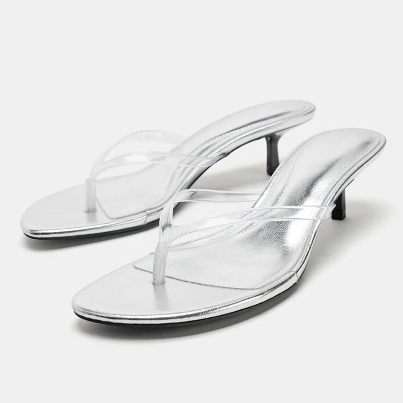 Summer New Silver Transparent Belt Women Flip Flops Elegant Cat Heel Square Toe High Heels Fashion Party Dress Sandals Female
Summer New Silver Transparent Belt Women Flip Flops Elegant Cat Heel Square Toe High Heels Fashion Party Dress Sandals Female