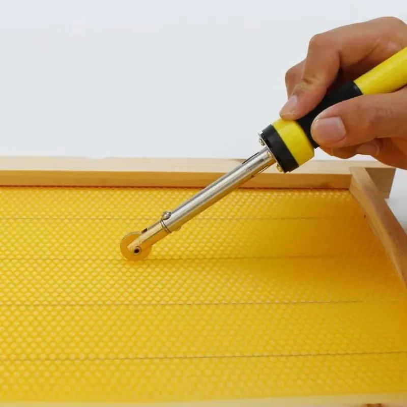 2023 Factory Supply Beekeeping Wire Beekeeping Tool for Beehive Frame Electric Wire Embedder
2023 Factory Supply Beekeeping Wire Beekeeping Tool for Beehive Frame Electric Wire Embedder
