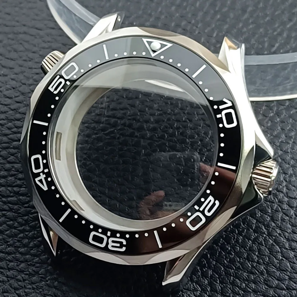 Высококачественный корпус из нержавеющей стали с сапфировым стеклом 42 мм, подходит для NH34 NH 35 NH36, водонепроницаемый корпус с автоматическим механизмом
Высококачественный корпус из нержавеющей стали с сапфировым стеклом 42 мм, подходит для NH34 NH 35 NH36, водонепроницаемый корпус с автоматическим механизмом