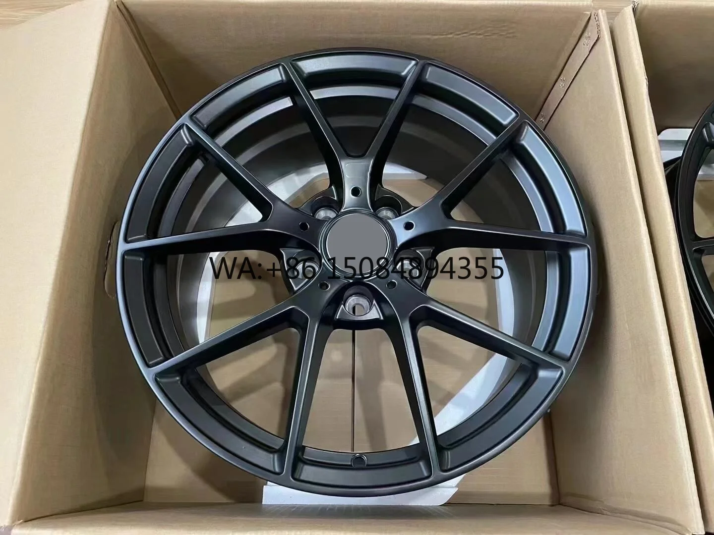 Luxury 20-22 Inch Forged Alloy Wheels 5x112 PCD, Gloss Black Custom Rims for Mid-size Luxury SUV Exterior Upgrade
Luxury 20-22 Inch Forged Alloy Wheels 5x112 PCD, Gloss Black Custom Rims for Mid-size Luxury SUV Exterior Upgrade