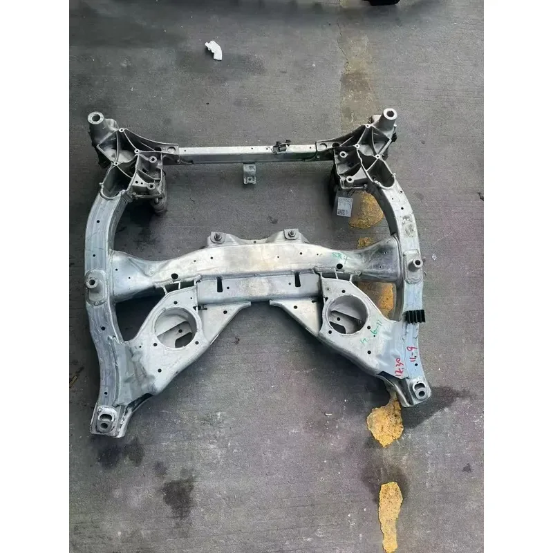 For Rolls-Royce Ghost Front Axle 31106854625
For Rolls-Royce Ghost Front Axle 31106854625