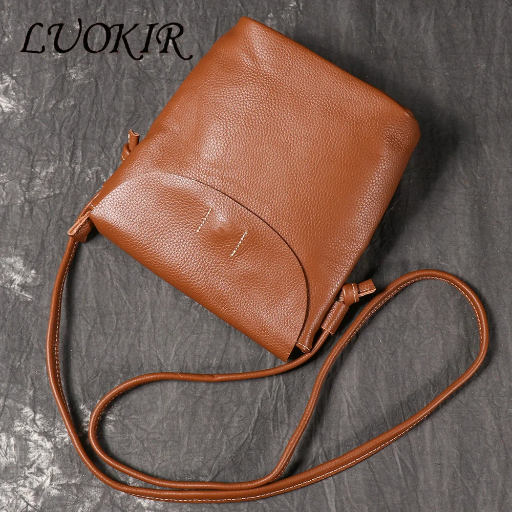 LUOKIR New Genuine Leather Women's Crossbody Bucket Bag Top Layer Cowhide Shoulder Bag Vintage Fashionable Mobile Phone Bag
LUOKIR New Genuine Leather Women's Crossbody Bucket Bag Top Layer Cowhide Shoulder Bag Vintage Fashionable Mobile Phone Bag