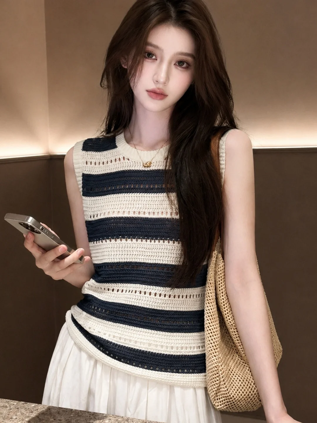Color Block Striped Design Hollow out Ice Silk Knitted Vest Loose Fit Sleeveless Top for Women Summer Commute Style Korean Ve...
Color Block Striped Design Hollow out Ice Silk Knitted Vest Loose Fit Sleeveless Top for Women Summer Commute Style Korean Ve...
