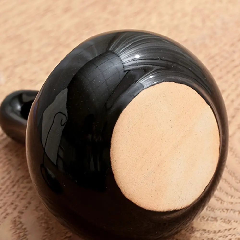 New Hanging Scented Oil Lamp Burner Black Ceramic Candle Holder Candle Burner Bedroom Fragrance Item Home Decor
New Hanging Scented Oil Lamp Burner Black Ceramic Candle Holder Candle Burner Bedroom Fragrance Item Home Decor