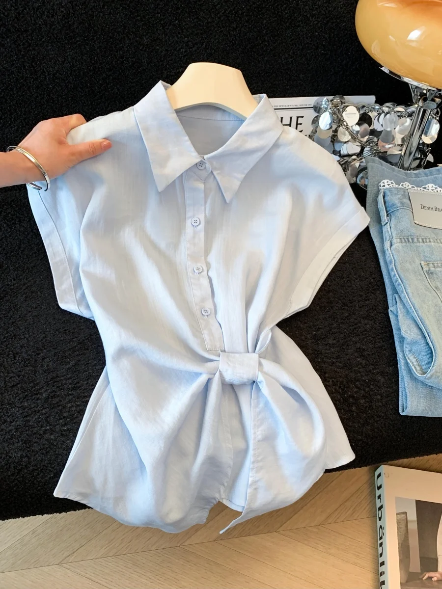Blue Asymmetrical Belted Short Sleeve Shirt Women's Summer Fashion Personality Single Button Thin Collar Top Skin-friendly Br...
Blue Asymmetrical Belted Short Sleeve Shirt Women's Summer Fashion Personality Single Button Thin Collar Top Skin-friendly Br...
