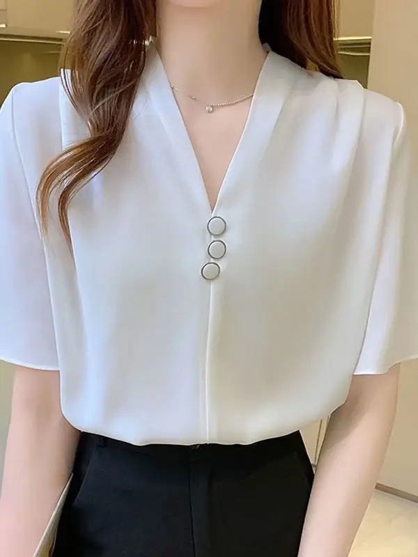 Модный свободный шифоновый топ с коротким рукавом для женщин, лето 2025, новая корейская версия, универсальный, простой дизайн, трендовый женский стиль.
Модный свободный шифоновый топ с коротким рукавом для женщин, лето 2025, новая корейская версия, универсальный, простой дизайн, трендовый женский стиль.