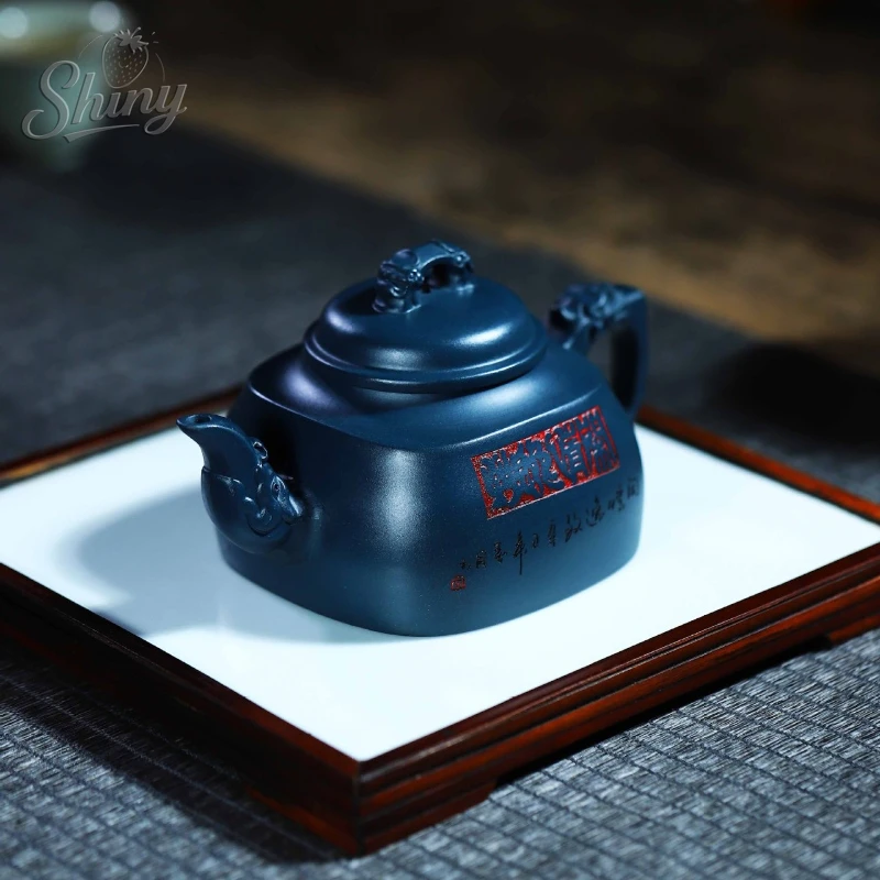 Yixing Purple Clay Teapot in Celadon Clay Leisurely Handcrafted Tea Pot Gongfu Tea Set
Yixing Purple Clay Teapot in Celadon Clay Leisurely Handcrafted Tea Pot Gongfu Tea Set