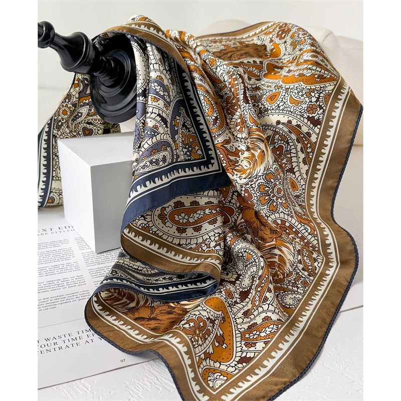 100% Twill Silk Square Scarf for Women 65cm Neck Tie Neckerchief Double side Female Foulard Headband Hijab Shawl Bandana
100% Twill Silk Square Scarf for Women 65cm Neck Tie Neckerchief Double side Female Foulard Headband Hijab Shawl Bandana