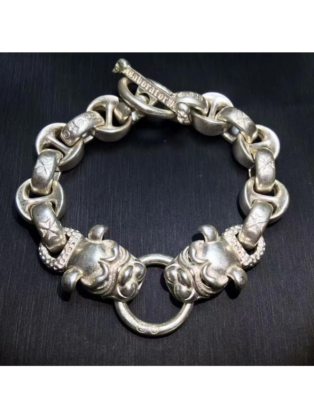 Hot Selling Tibetan Silver High Quality Lucky Dog Head Chain Bracelet for Men Women Couple Accessories Luxury Gif Luck
Hot Selling Tibetan Silver High Quality Lucky Dog Head Chain Bracelet for Men Women Couple Accessories Luxury Gif Luck